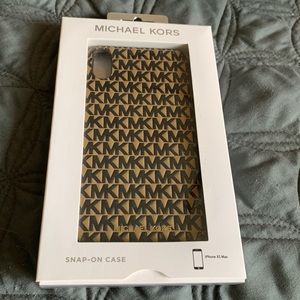 Michael Kors iPhone XSMax case